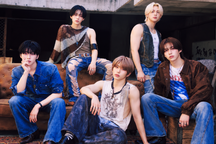 ONEUS abre una nueva etapa con “FIRST LIGHT : 井” y el videoclip de “Say Yes!”
