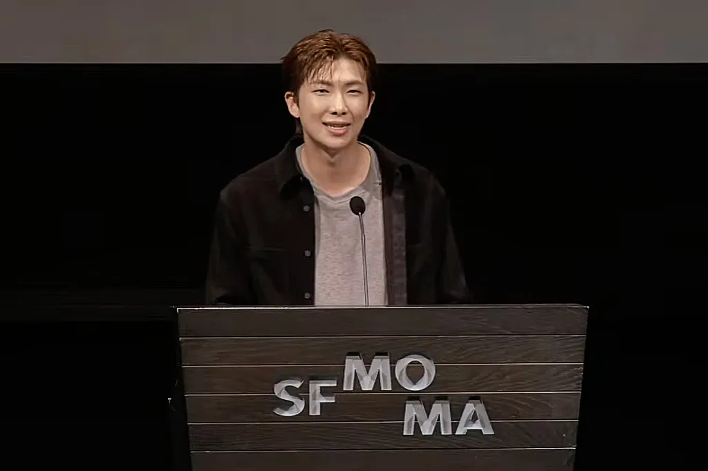 RM de BTS abre su colección de arte al público: exhibirá unas 140 obras en San Francisco