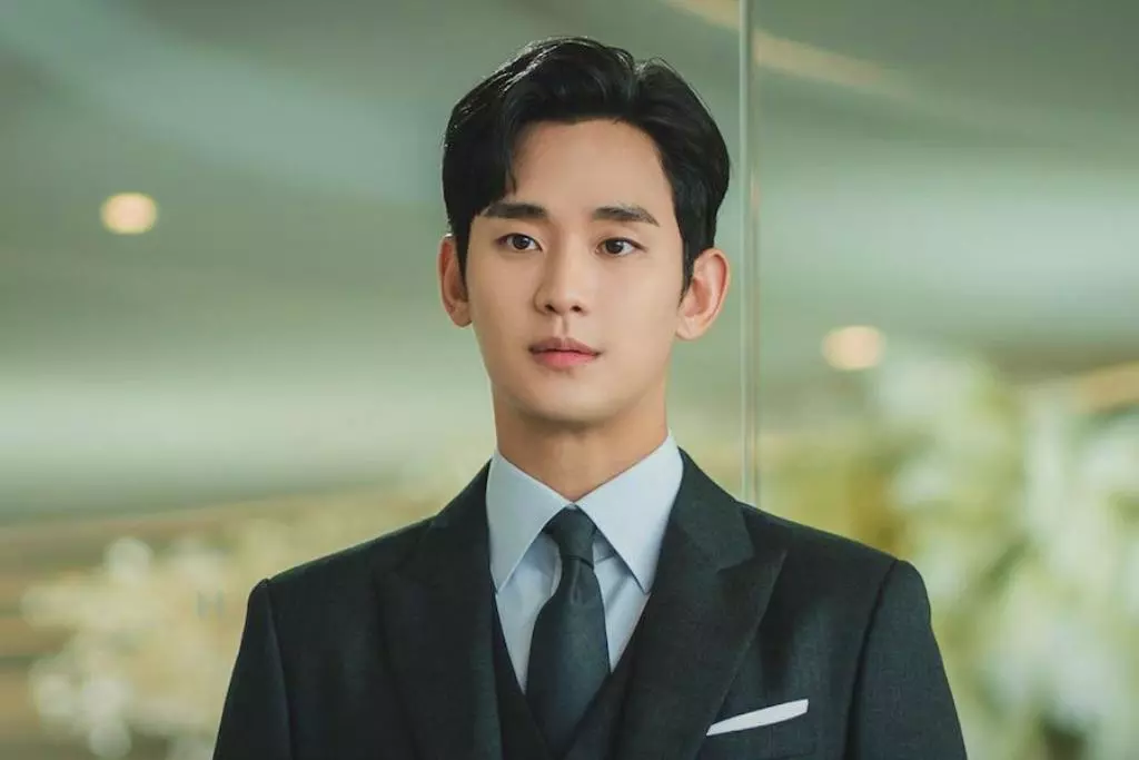 Caso Kim Soo-hyun: Dispatch revela que chats de 2016 serían de otra celebridad